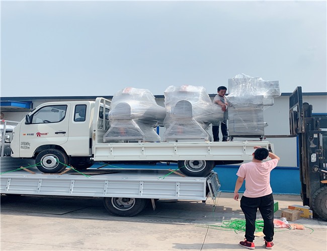 匯品600L可傾燃?xì)庵箦?臺(tái)，牛肉專用鹽水注射機(jī)1臺(tái)發(fā)往陜西