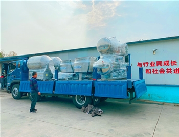 真空滾揉機2臺，夾層鍋2臺，殺菌鍋1臺，發(fā)往河南周口