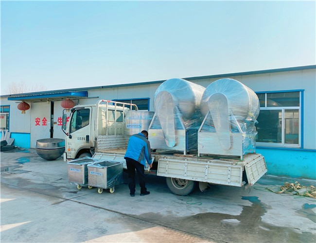 1600L\1200L真空滾揉機，700L電加熱夾層鍋，發(fā)貨河南