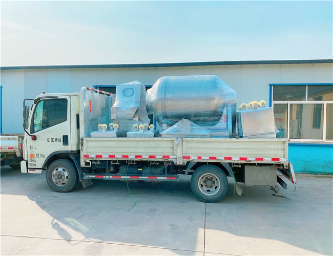 800L真空滾揉機，80針鹽水注射機，200L不銹鋼料車8臺，發(fā)貨河南