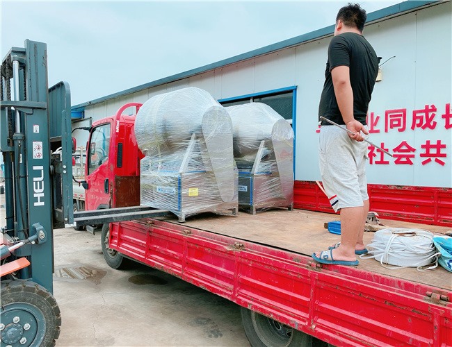 300L真空滾揉機2臺，發(fā)貨河南許昌